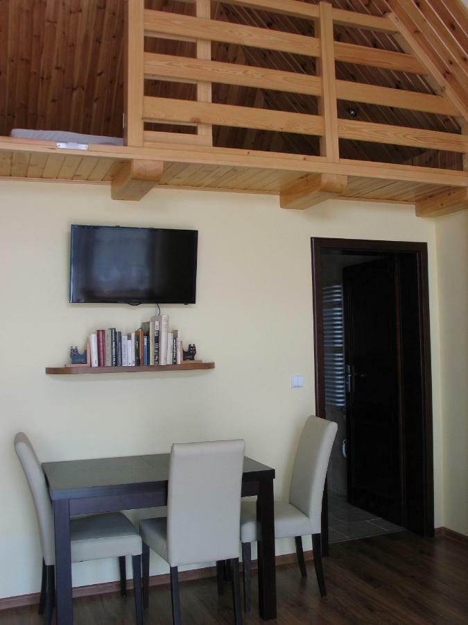 Villa Jura Pokoje Goscinne Zarki Exterior foto